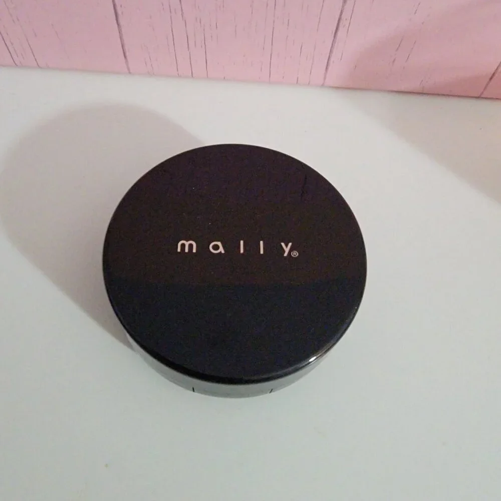 Mally Beauty Flawless Finish Transforming Effect Foundation Shade Fair